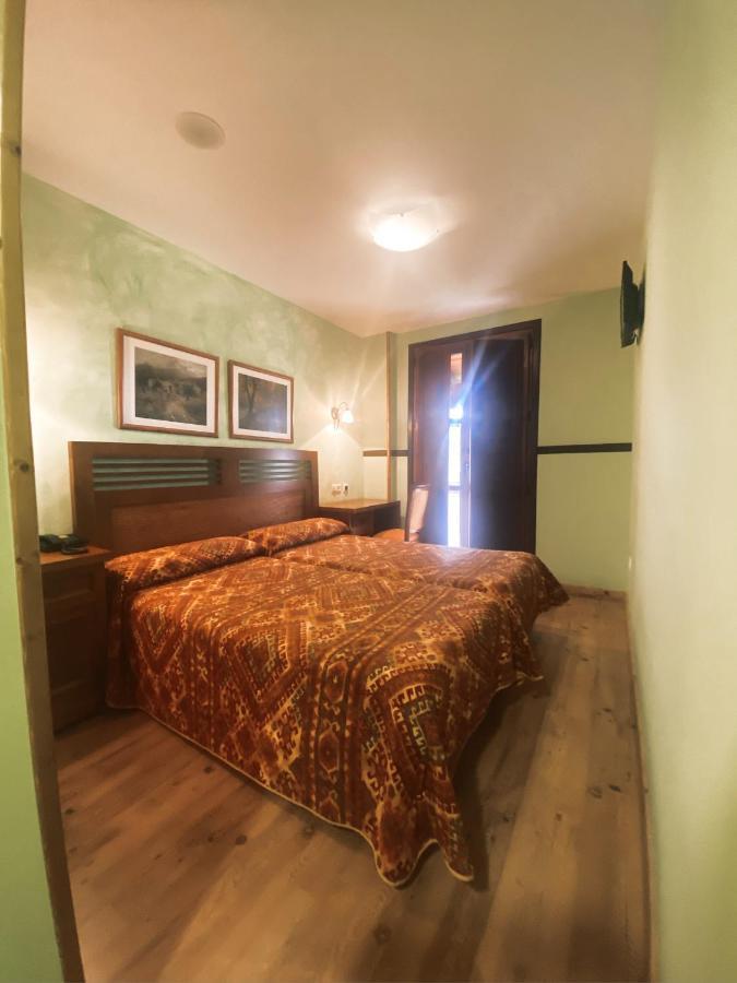 Hotel Rural El Verdenal Noceda del Bierzo エクステリア 写真