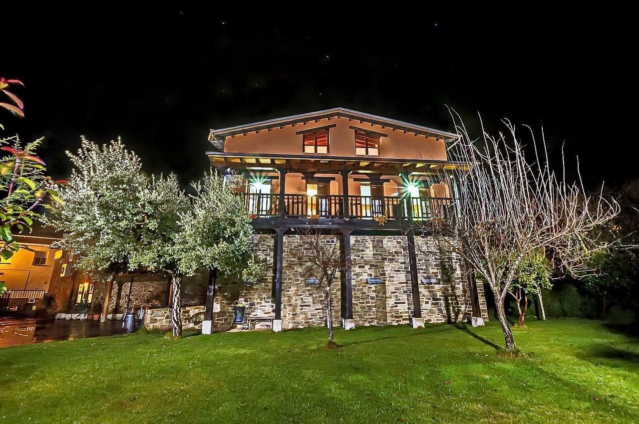 Hotel Rural El Verdenal Noceda del Bierzo エクステリア 写真